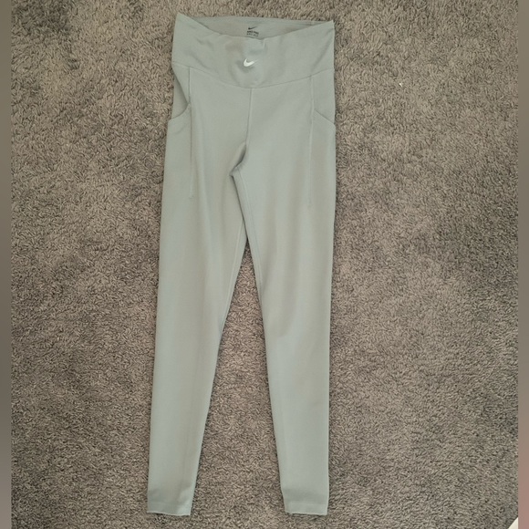 Nike Pro Dri-Fit Leggings - Picture 3 of 4